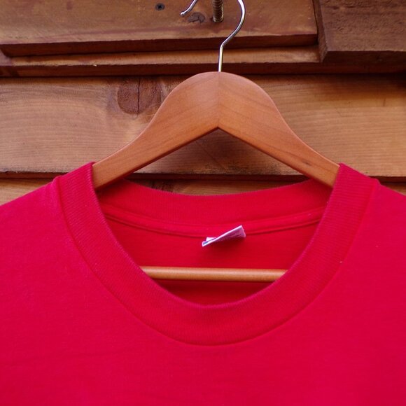 Vintage Men's XL USA Flag Graphic Single Stitch Red Cotton Made in USA T-Shirt. - Picture 2 of 9